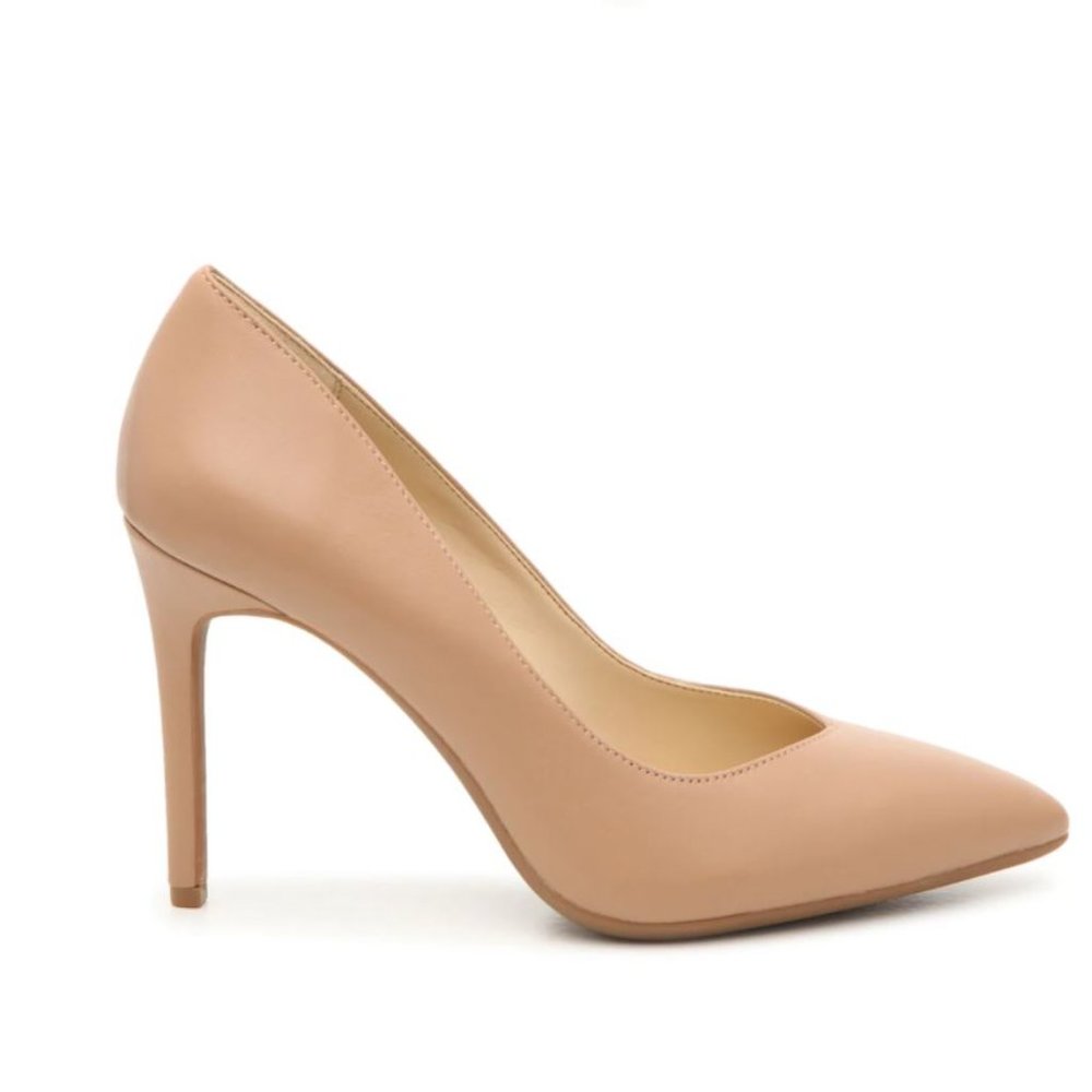 Jessica Simpson Beige Haneh Pump